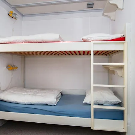 6 Person In Borkop-by Traum *